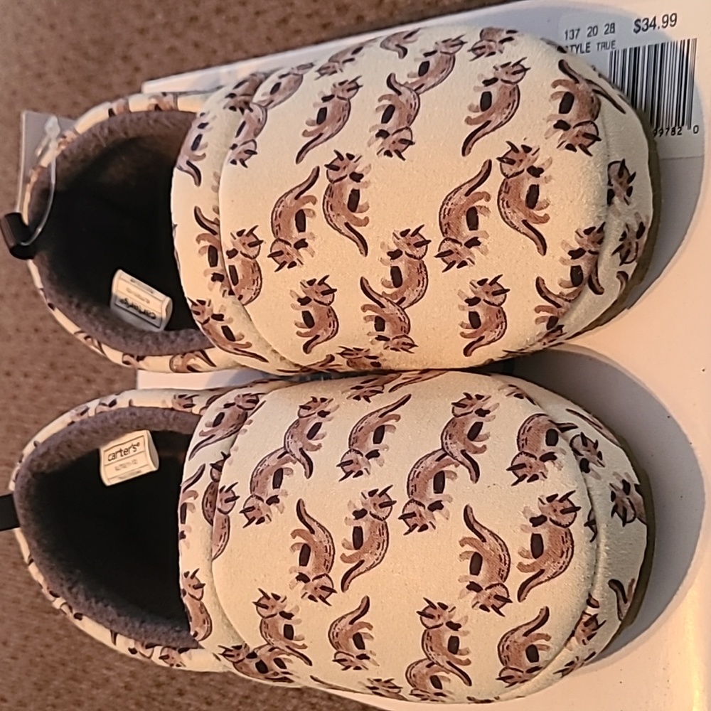 CARTERS BRAND TODDLER BOYS DINOSAUR SLIPPERS SIZE 11/12 EXTRA LARGE